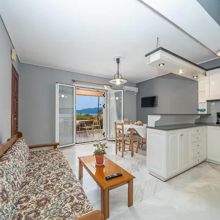 Ionian Cove 2 Apartmán Karavomylos